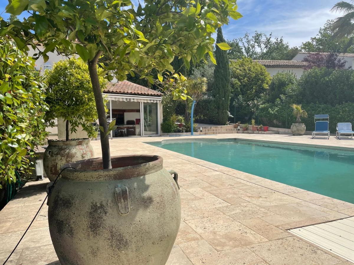 Villa 180 M2 Piscine Draguignan Exteriör bild